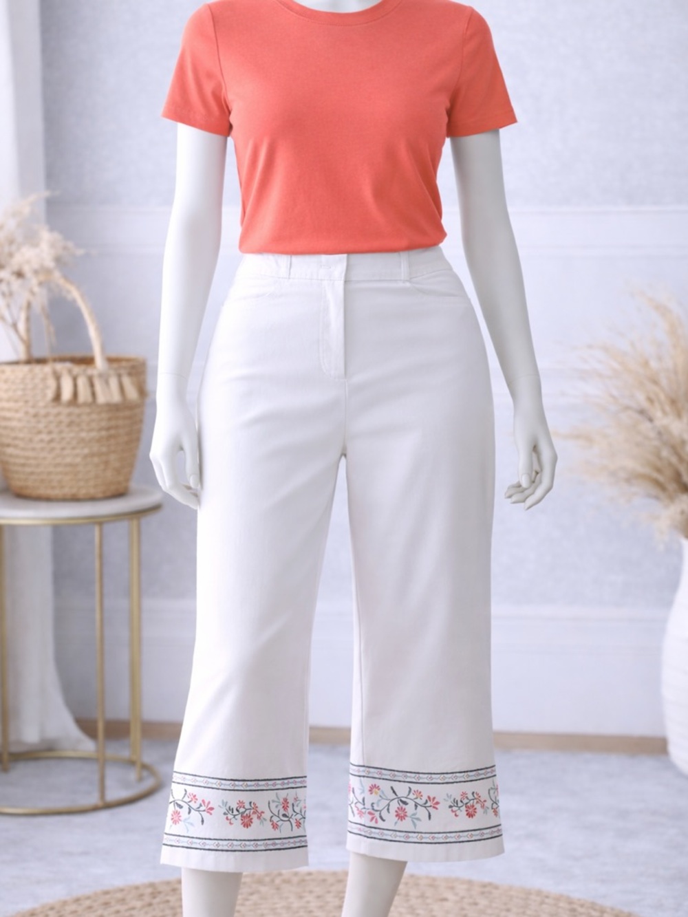 White Capri Pants L Floral Print Hem Stretch Summer Crop Pants, 76% cotton